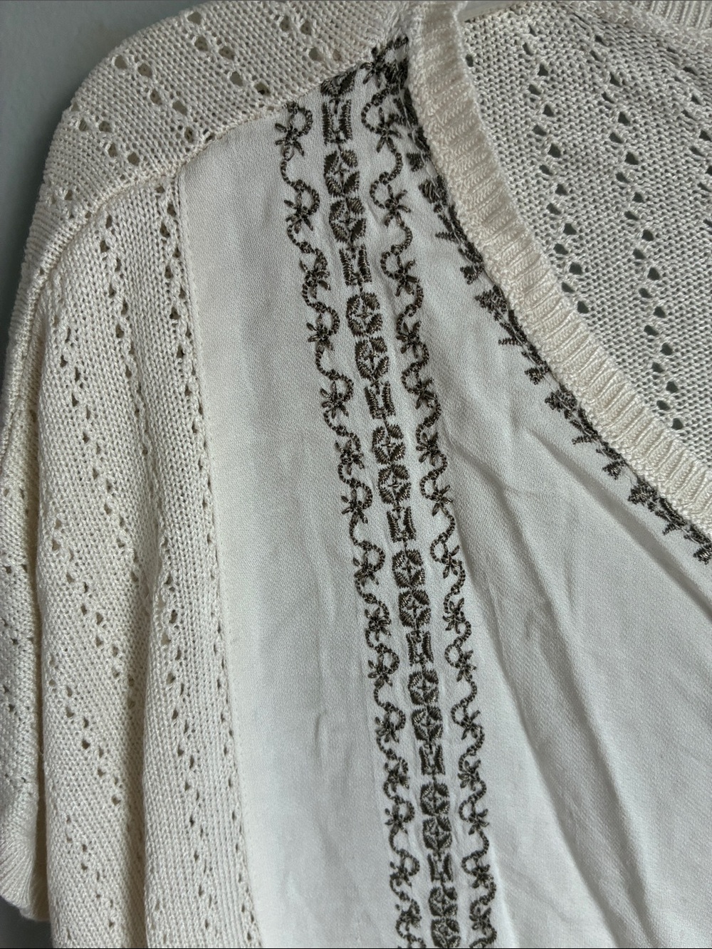 Embroidered Cream Women's Boho Top - Picture 3 of 5